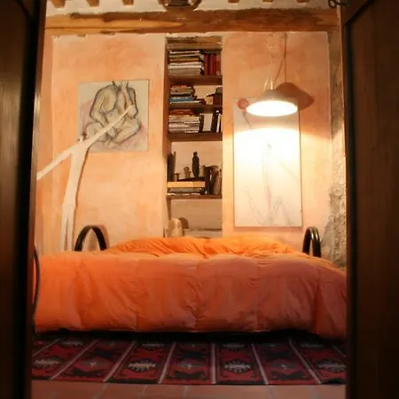 Casa Carlotta בית הארחה *
